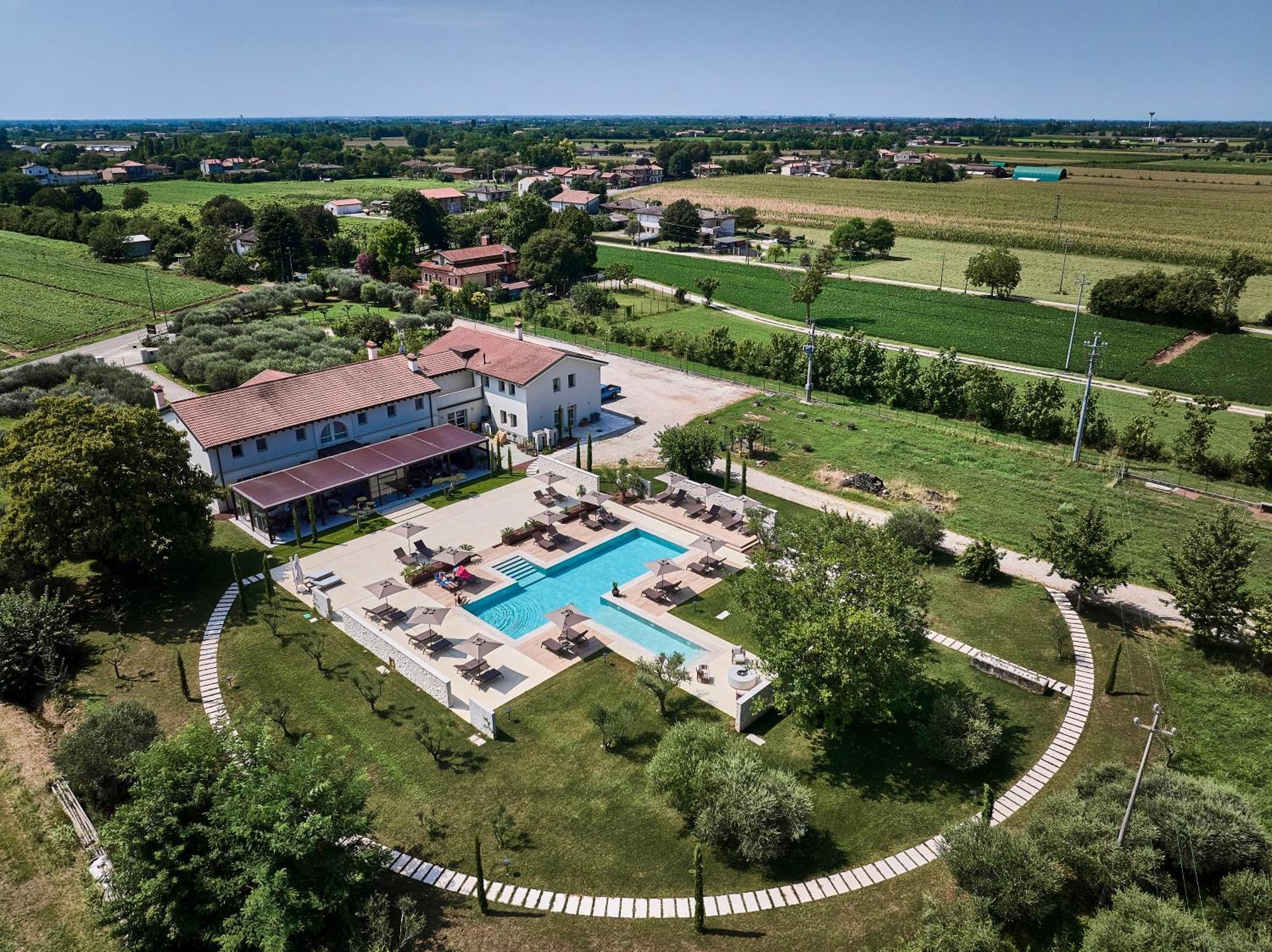 Trevignano Agriturismo Zappare Farm Hotel מראה חיצוני תמונה